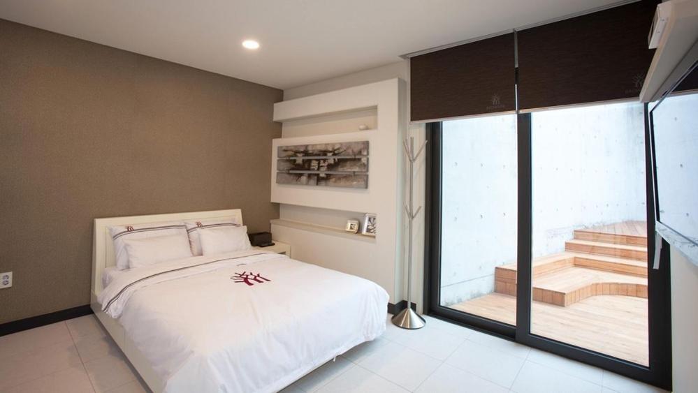 Bao House Pool Villa 杨平郡 外观 照片